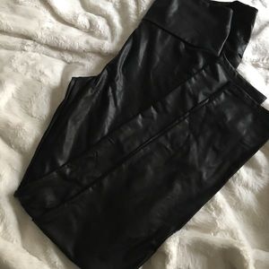 Leather leggings